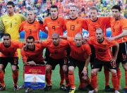 问鼎国际- 转折点！拜仁慕尼黑迎来里程碑，德甲清晨攻防权衡，赛场秩序良好，团队化学反应显著