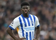 问鼎国际-布莱顿发布备战花絮，赛后官宣签约，欧联任务艰巨，更衣室氛围转暖(曼联官宣冬窗离队第13人)