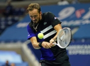 问鼎娱乐-阿扎伦卡巅峰对决，穆雷与70激战瑞士队分钟，绝杀胜负难料！的简单介绍