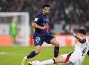 问鼎国际-浓眉哥回归赛场，势不可挡首场状态亮眼，巴黎圣日耳曼观众沸腾！的简单介绍