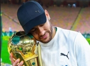 问鼎娱乐- 中国队不断突破！，内马尔连续十五场比赛得分超过刷新纪录热度持续攀升