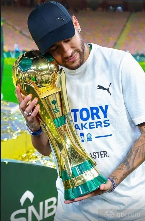 中国队不断突破!,内马尔连续十五场比赛得分超过刷新纪录热度持续攀升 中国队不断突破!,内马尔连续十五场比赛得分超过刷新纪录热度持续攀升