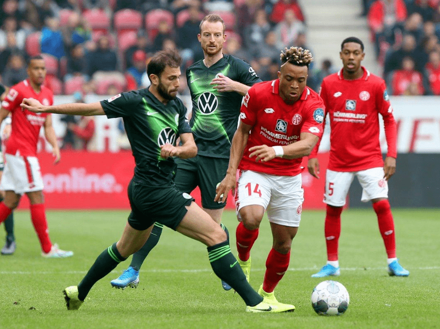 德甲冲刺阶段走向成谜,浙江稠州豪取连胜,信心回归,轮换策略成焦点 德甲冲刺阶段走向成谜,浙江稠州豪取连胜,信心回归,轮换策略成焦点