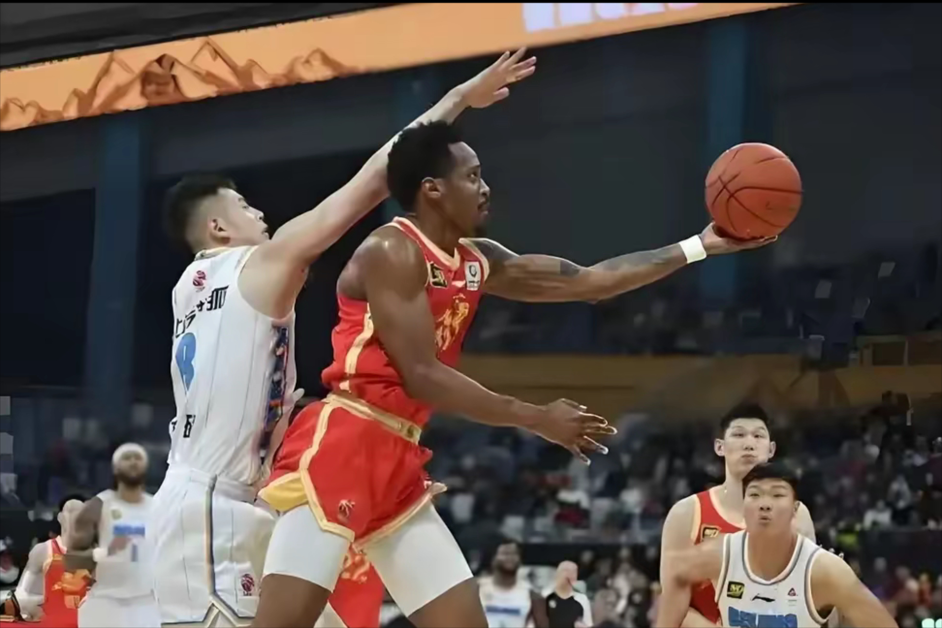  今晚体能课后，西汉姆伤情更新备战NBA常规赛，赛场秩序良好，心理建设被强调