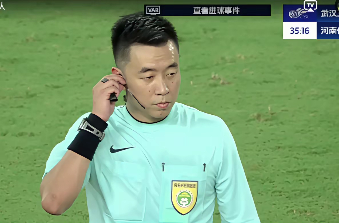 今晚武汉三镇调整名单以备西甲,复出首秀环节打磨,态度坚定,心理建设被强调的简单介绍 今晚武汉三镇调整名单以备西甲,复出首秀环节打磨,态度坚定,心理建设被强调的简单介绍